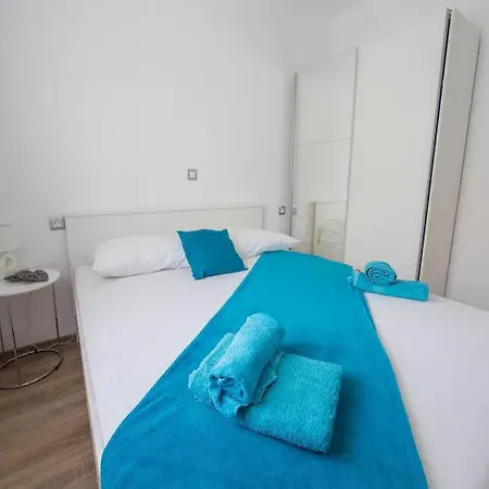 J&d No 2 Holiday home